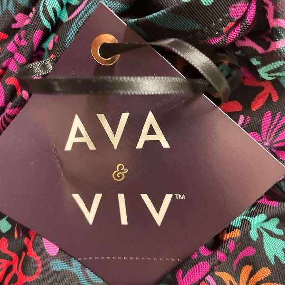 Ava & Viv Black Floral Dress - Picture 8 of 14